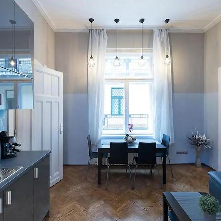 Vaci Street Apartments ブダペスト エクステリア 写真