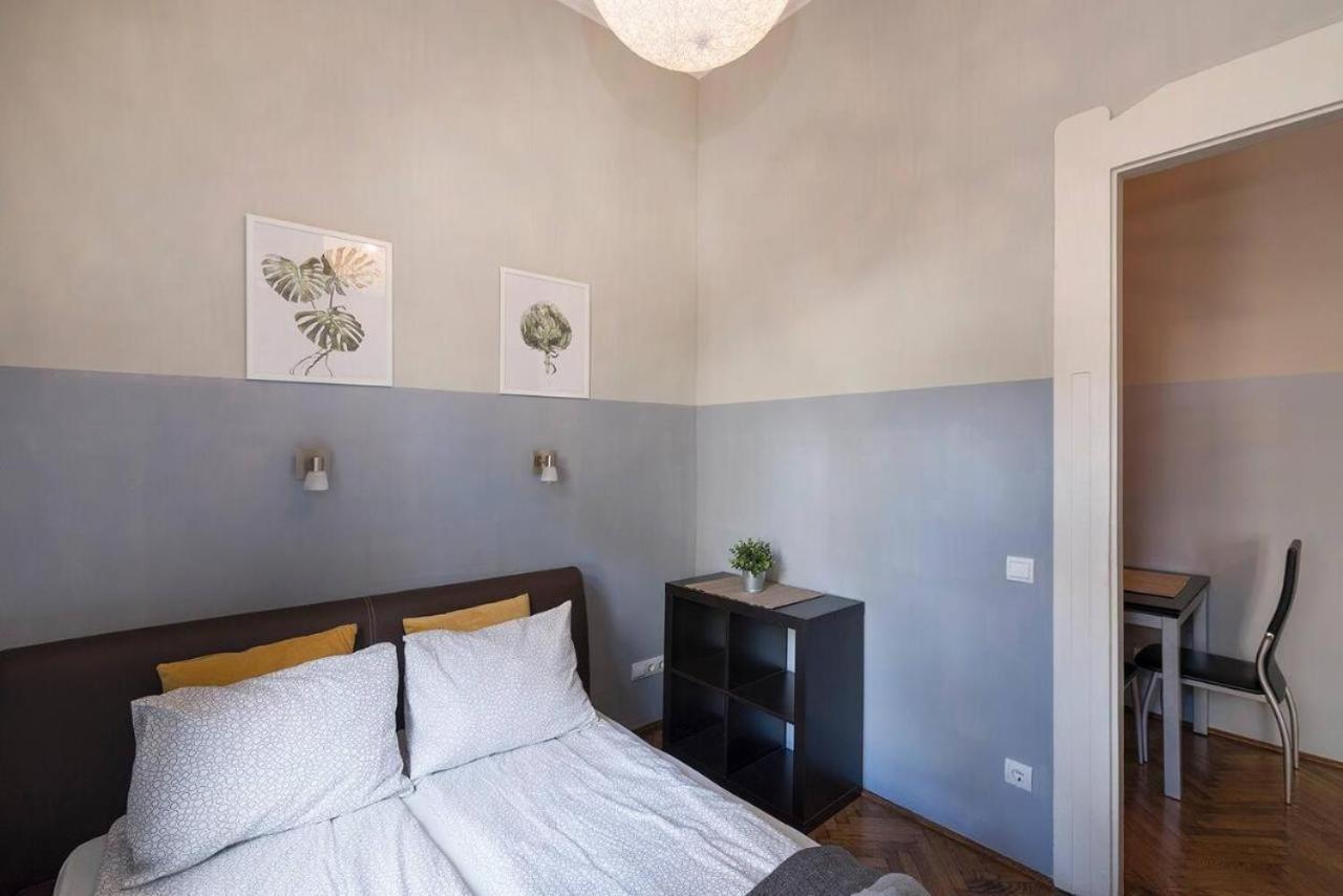 Vaci Street Apartments ブダペスト エクステリア 写真