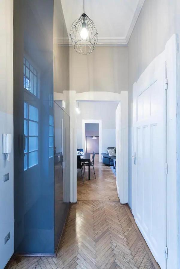 Vaci Street Apartments ブダペスト エクステリア 写真
