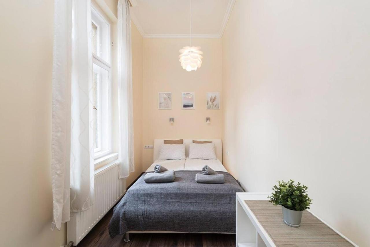 Vaci Street Apartments ブダペスト エクステリア 写真